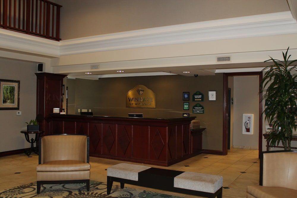 Lexington Expo Hotel by IHG 1
