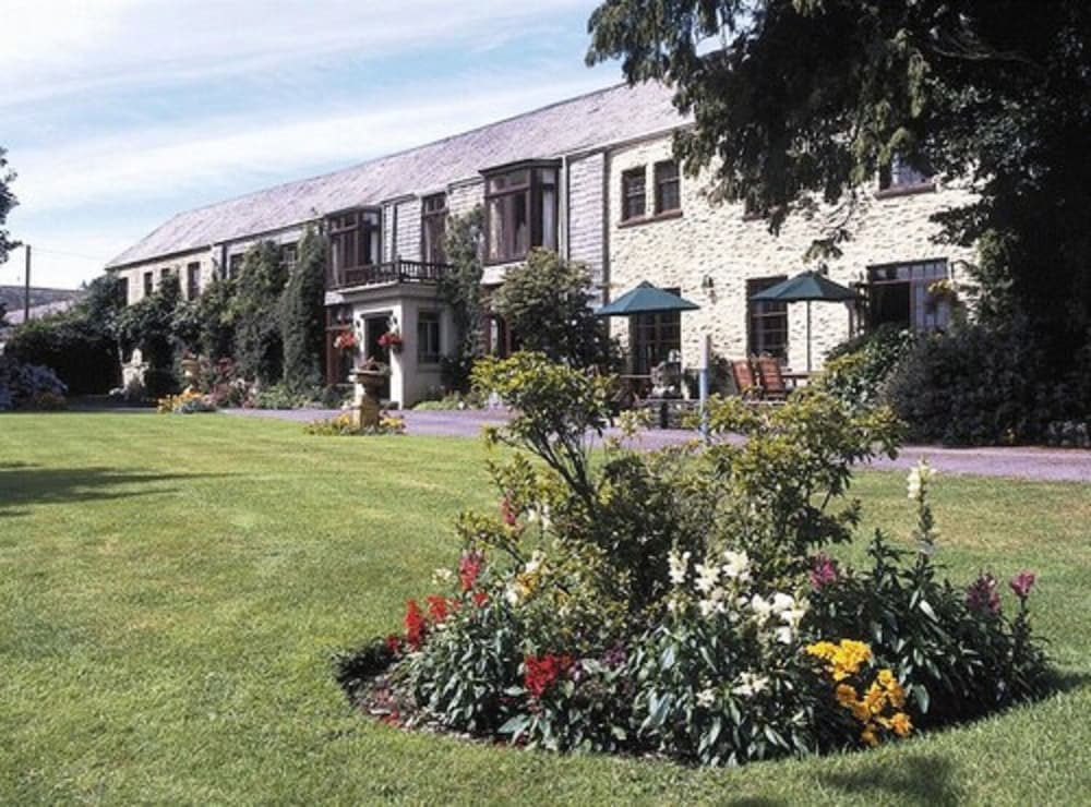 Trimstone Manor Hotel 1