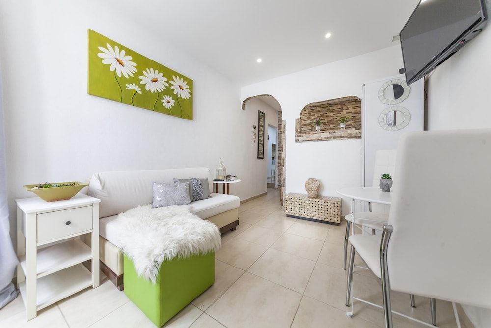 A40 - Castle Arch Apartment 2