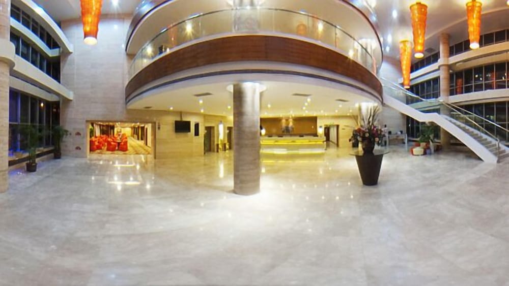 Holiday Inn Express Tianjin Dongli By IHG 1