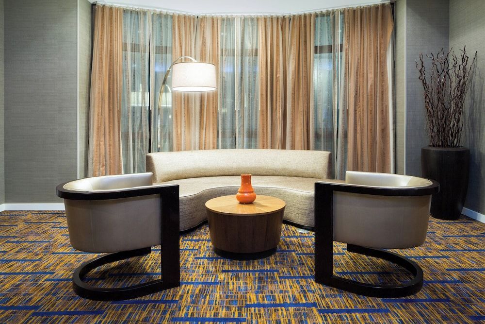 Courtyard by Marriott Houston Galleria 2