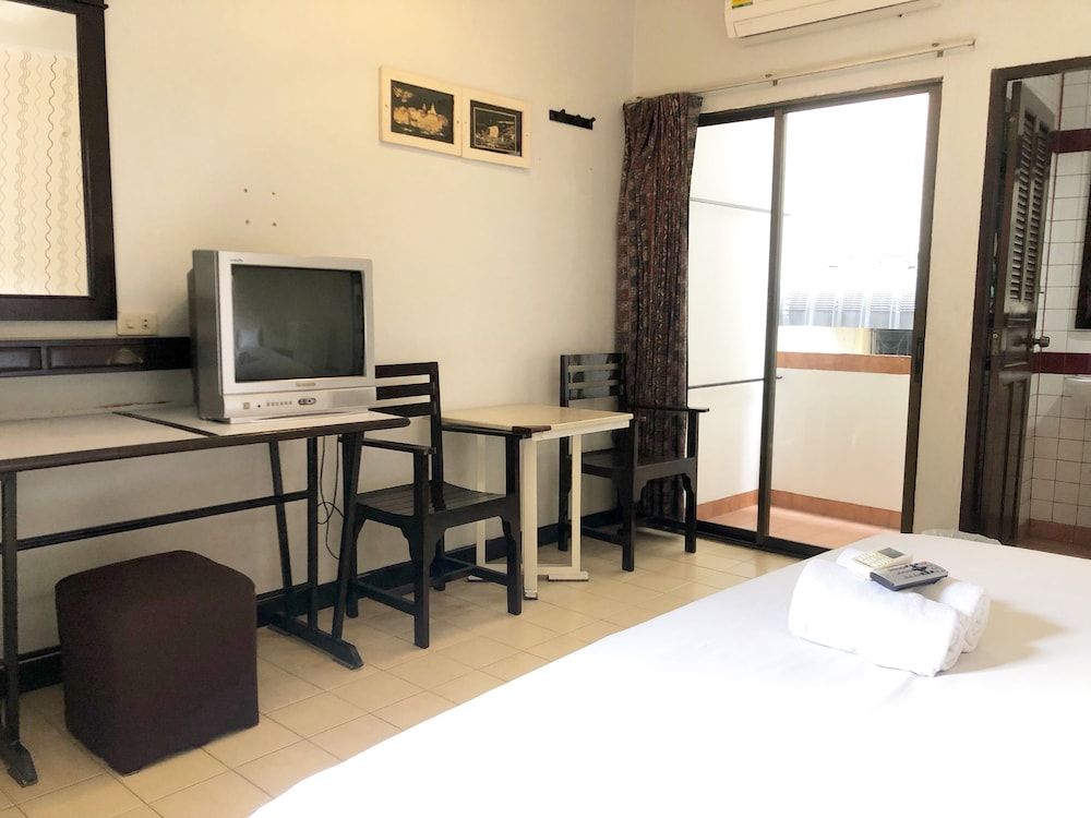 Sutus Court 7 1