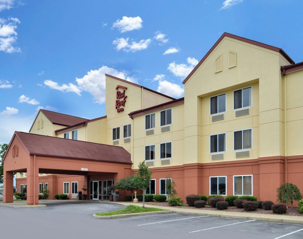 Red Roof Inn Clyde 1
