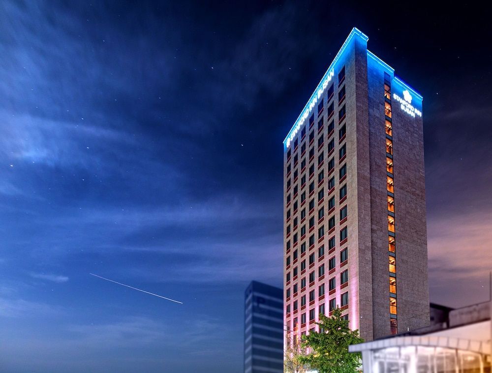 Stanford Hotel Busan 1