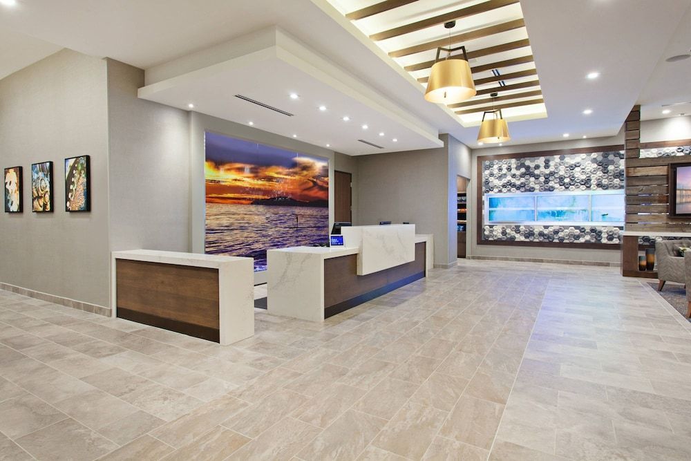 SpringHill Suites by Marriott Huntington Beach Orange County 2