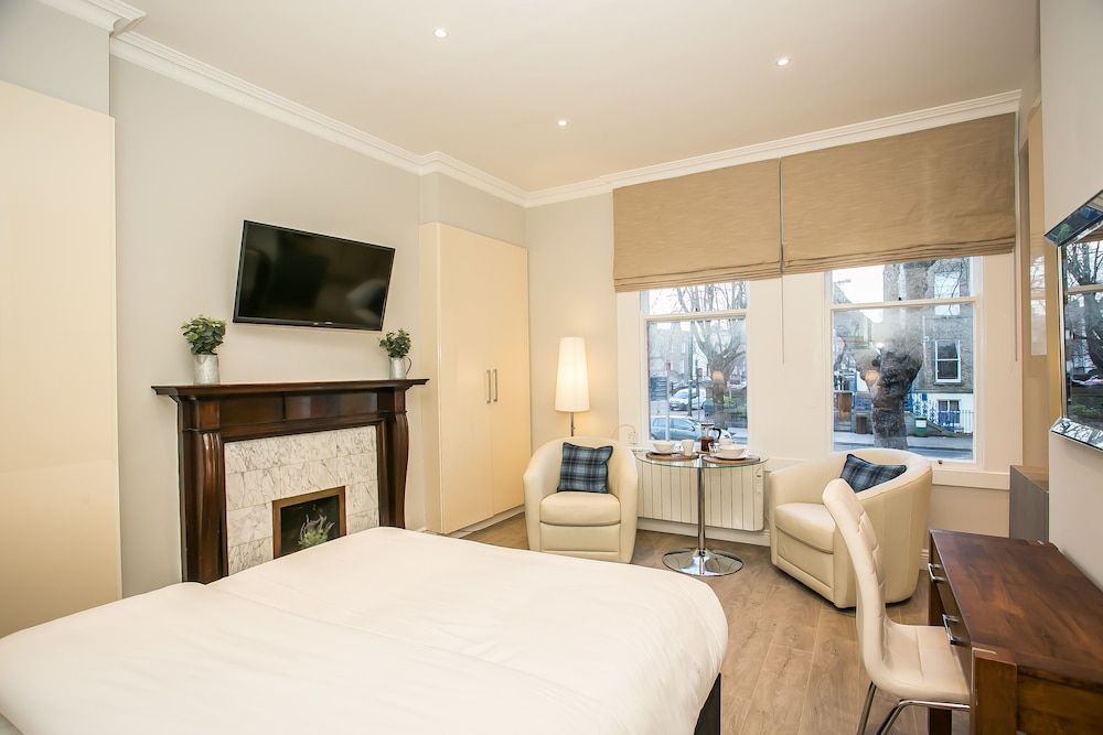 Grand Canal District Apartments 2