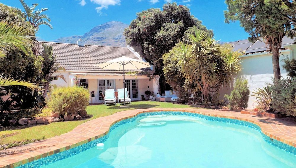 Hout Bay Cottage 1