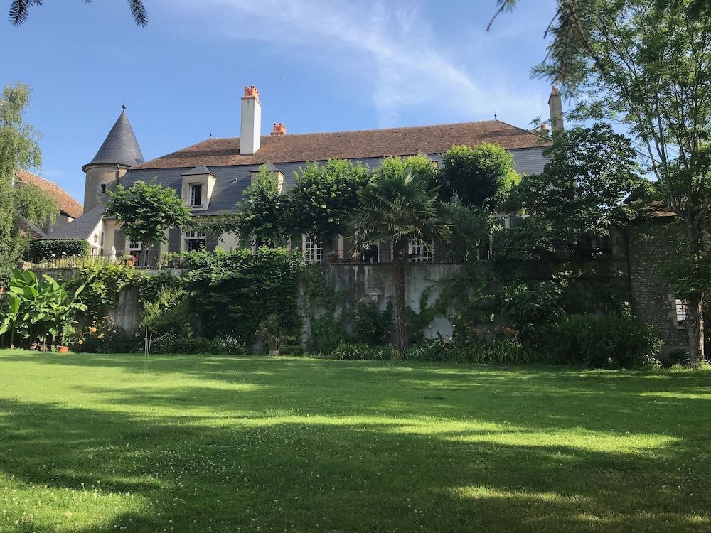 La Chancelière 1
