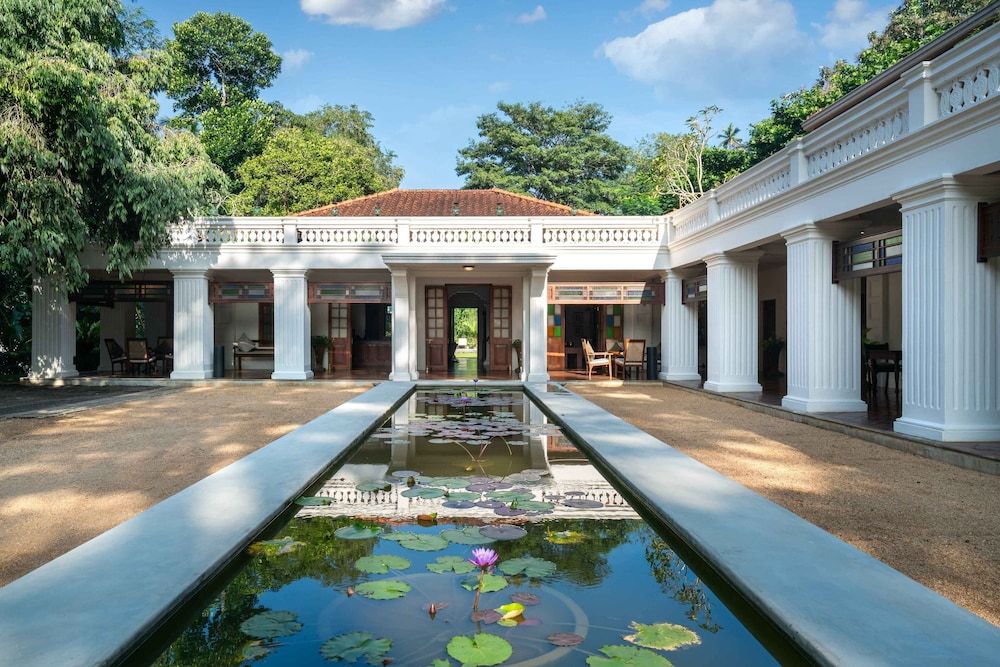 Taru Villas Kandy 1