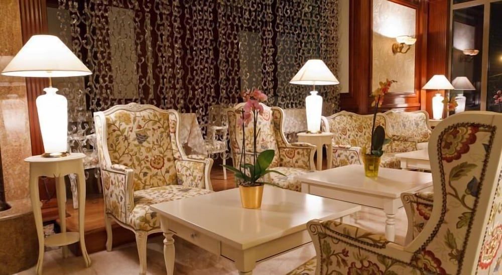 Hotel Roman by Dumbrava Business Resort 1