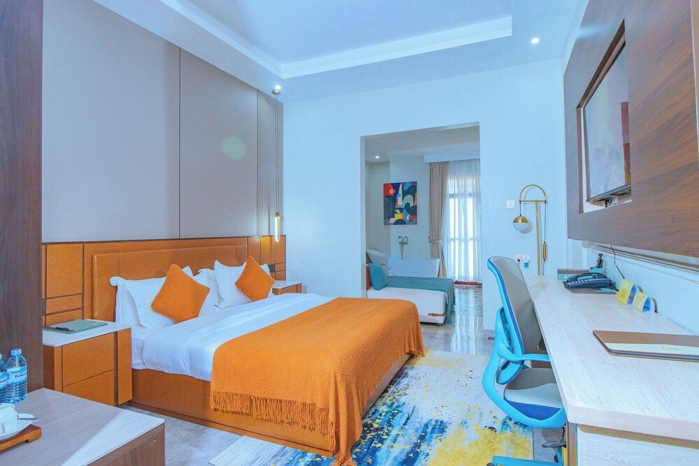 Allison Hotel 1