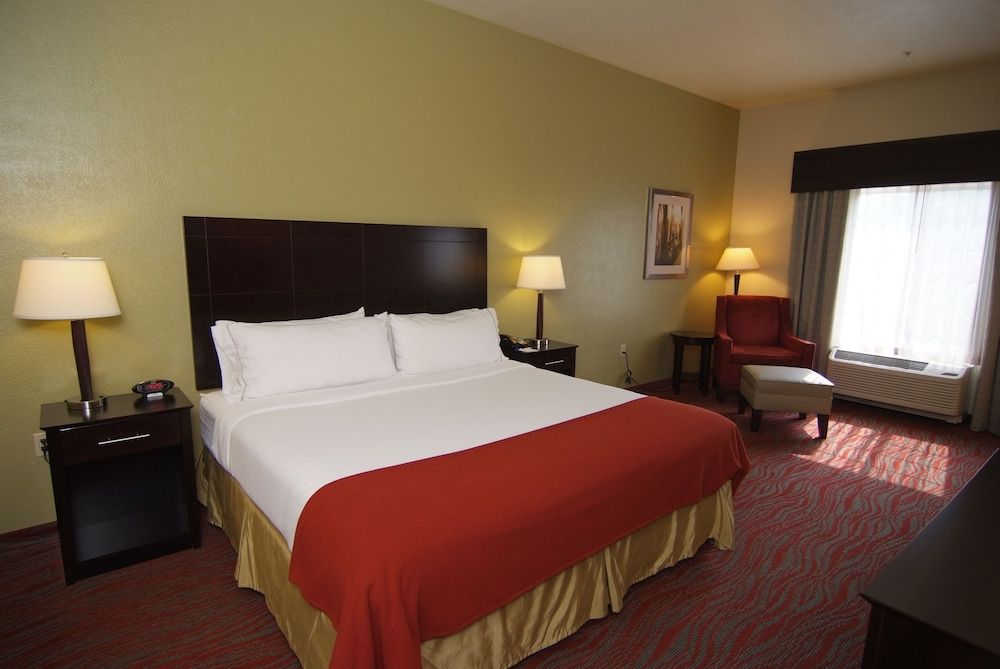 Holiday Inn Express & Suites INDIANAPOLIS NORTH - CARMEL by IHG 2