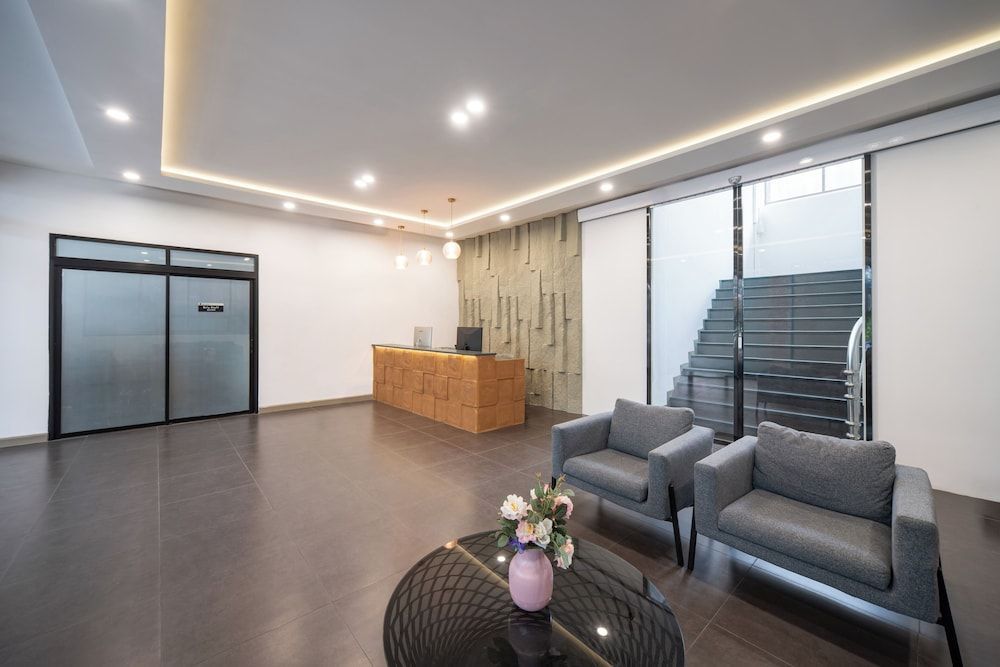 Moca Hotel 1
