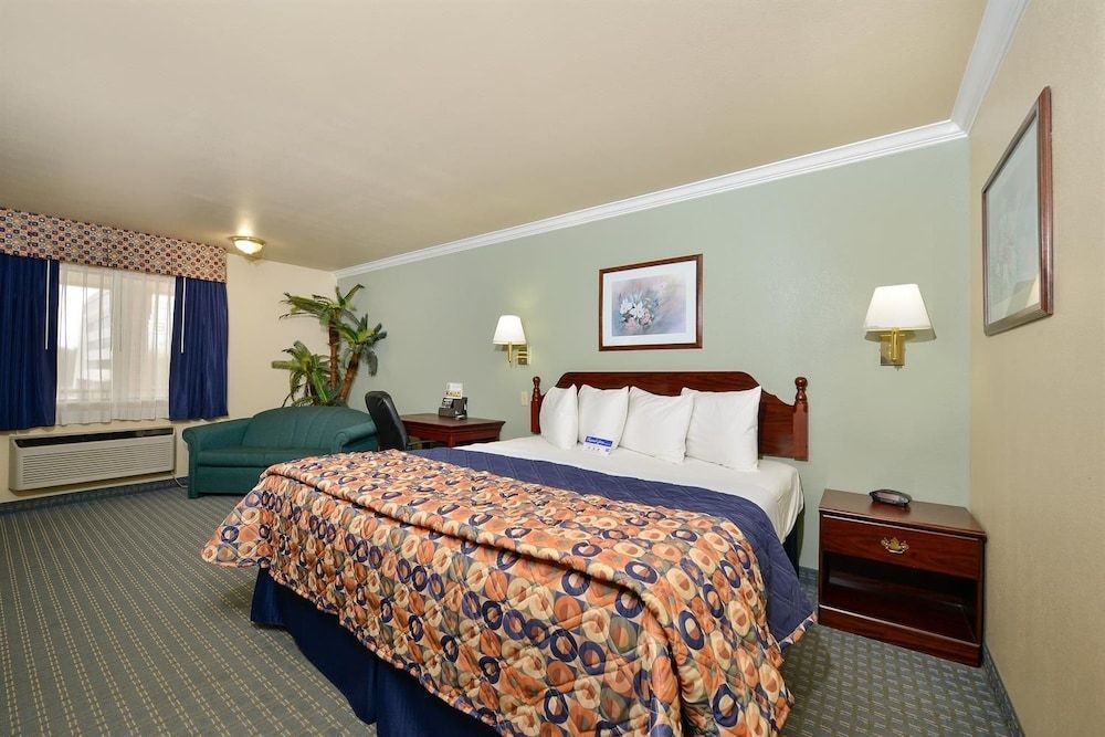 Americas Best Value Inn Hobby Airport 2