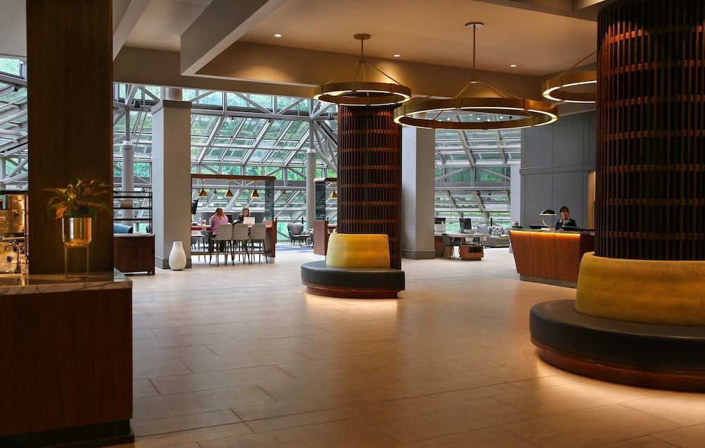 Crowne Plaza ATLANTA PERIMETER AT RAVINIA by IHG 1