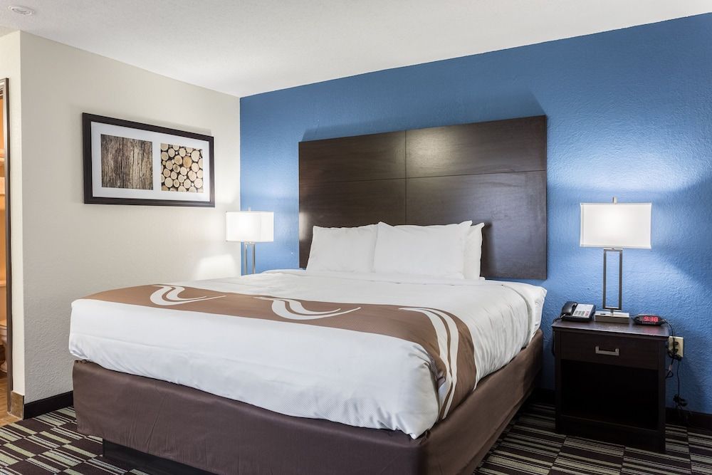 Quality Inn Farmington 1