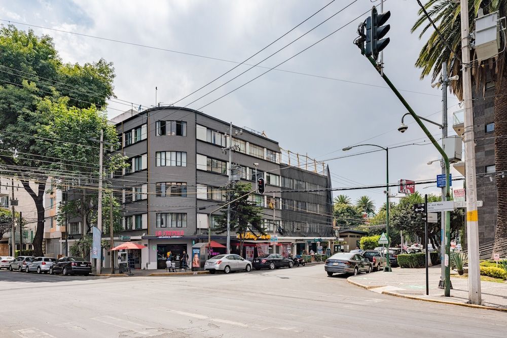 Narvarte Apartments by Escajal Homes 1