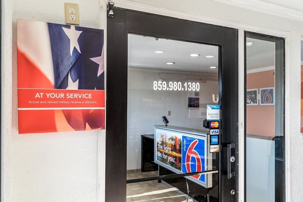 Motel 6 Florence, KY - Cincinnati Airport 2