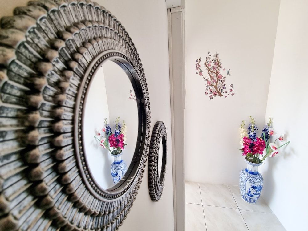 City View Rooms 1