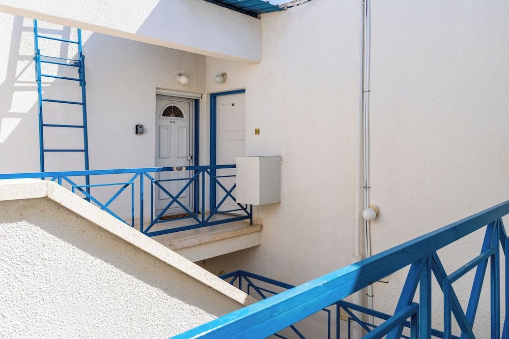 Seacret - 1-BR Apt With Pool in Pyla 2