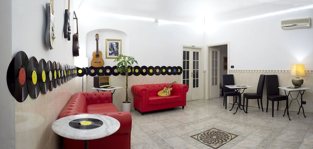 Red and Blues Music Hotel Genova 2