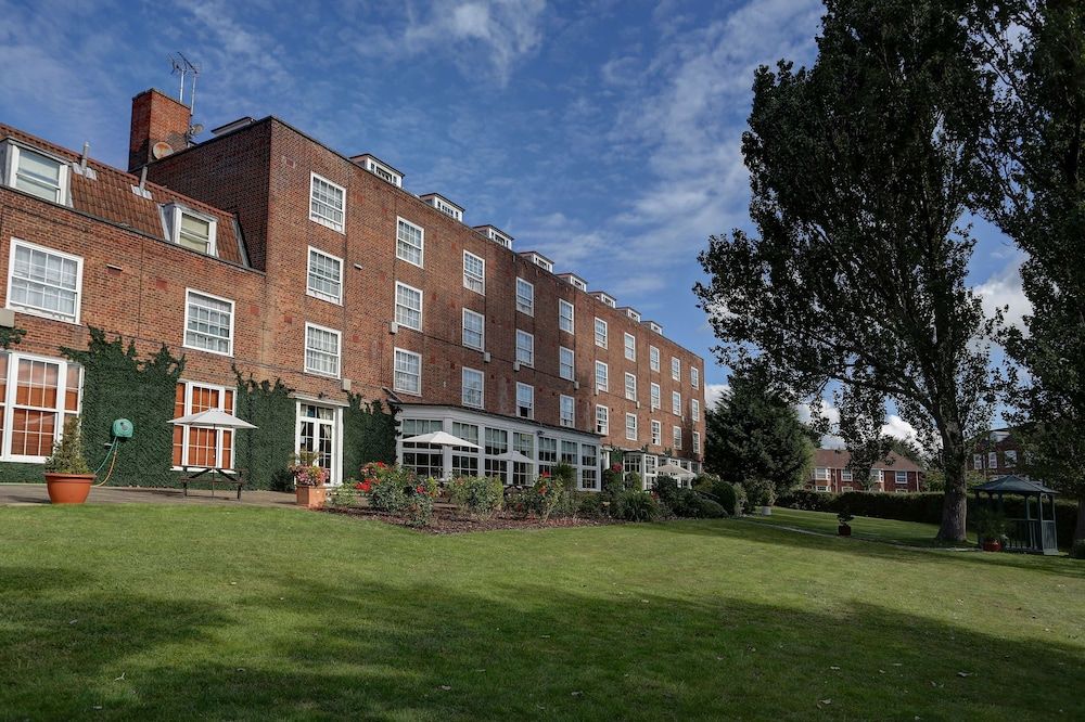 Best Western Homestead Court Hotel 1
