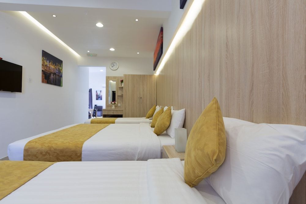 24 Gold Hotel 2
