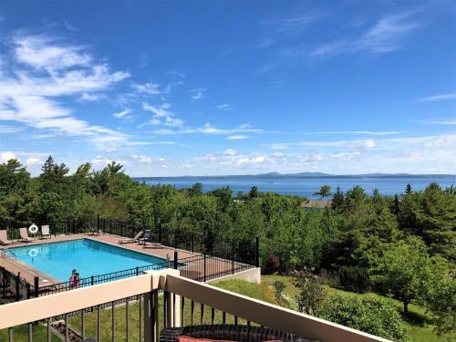 Atlantic Eyrie Lodge 1
