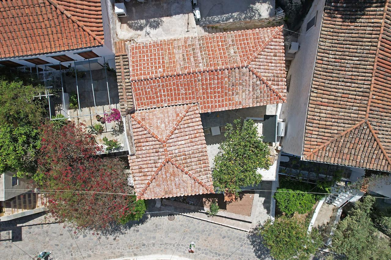 Douskos Citrus Apartments Hydra 2