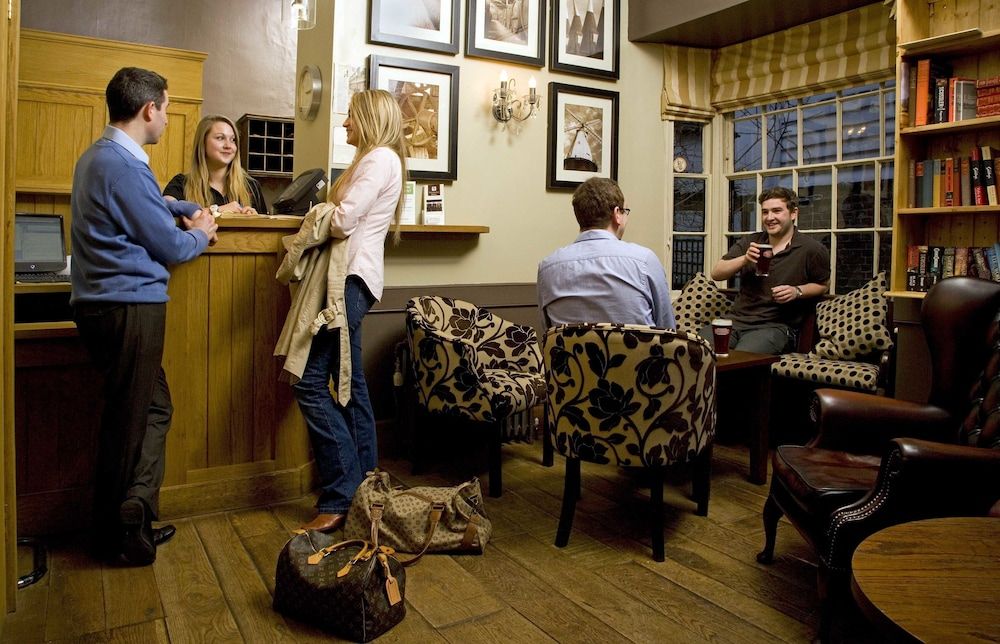 The George Hotel & Brasserie, Cranbrook 2