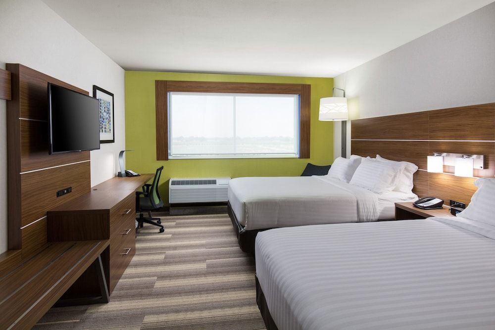 Holiday Inn Express VISALIA - SEQUOIA GATEWAY AREA by IHG 1