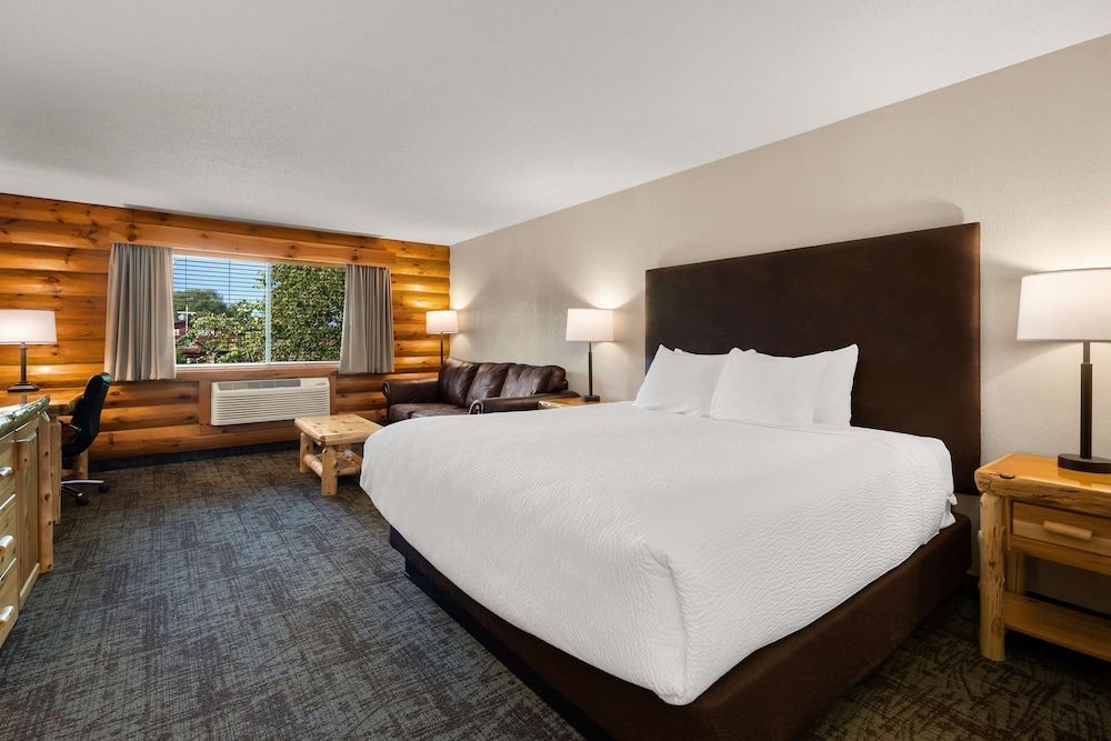 Best Western Northwoods Lodge 1