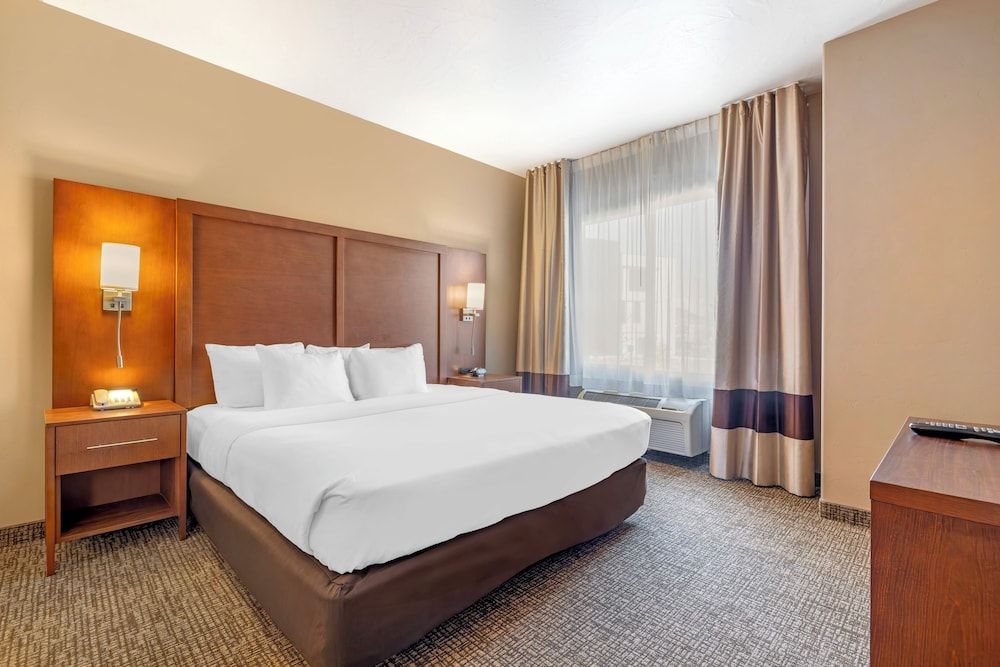 Comfort Inn at Convention Center 2
