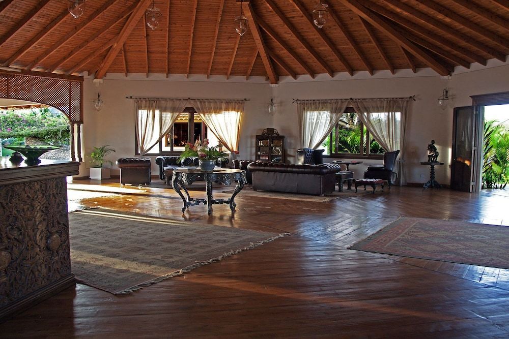 Ocean Beach Resort & SPA 2