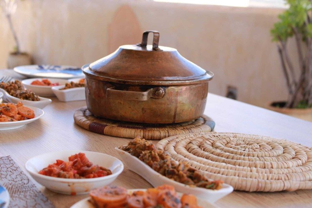 Dar Settash 1