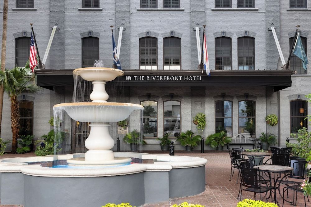The Riverfront Hotel New Orleans 1