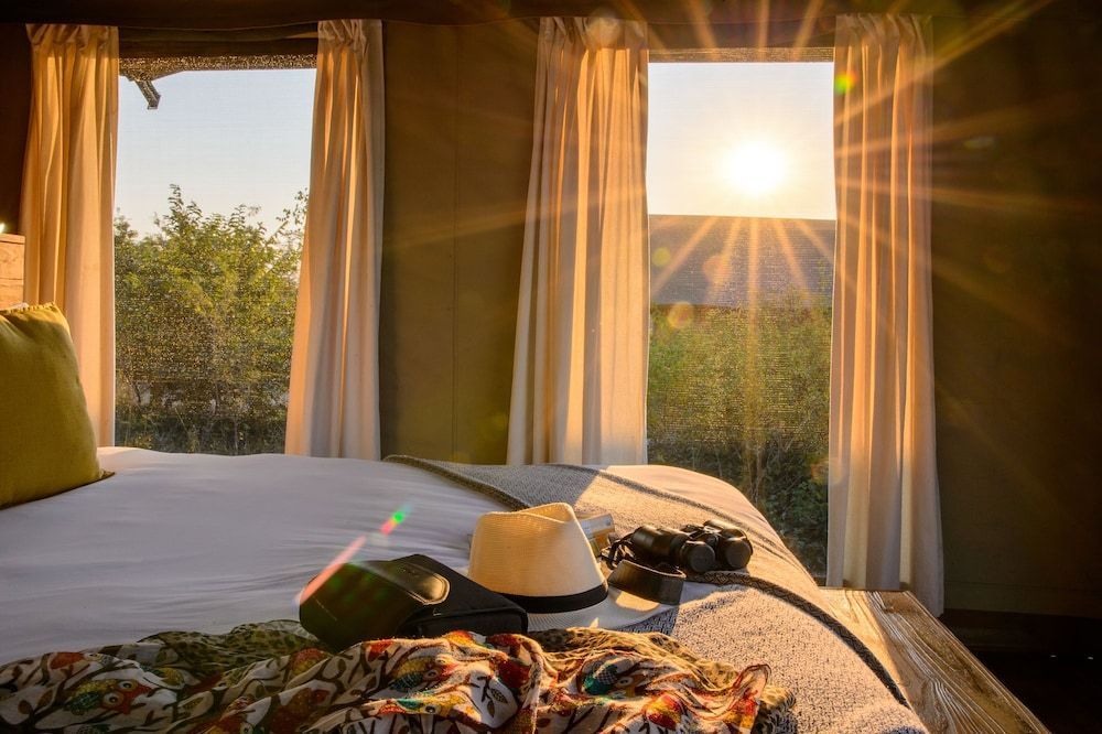 Ndhula Luxury Tented Lodge 2