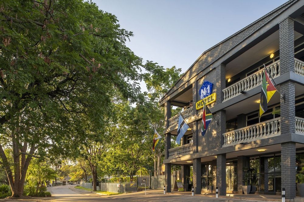 N1 Hotel & Campsite Victoria Falls 1