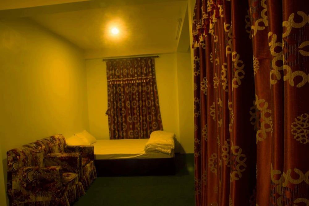 Pradhan House - Home Stay with Garden 2