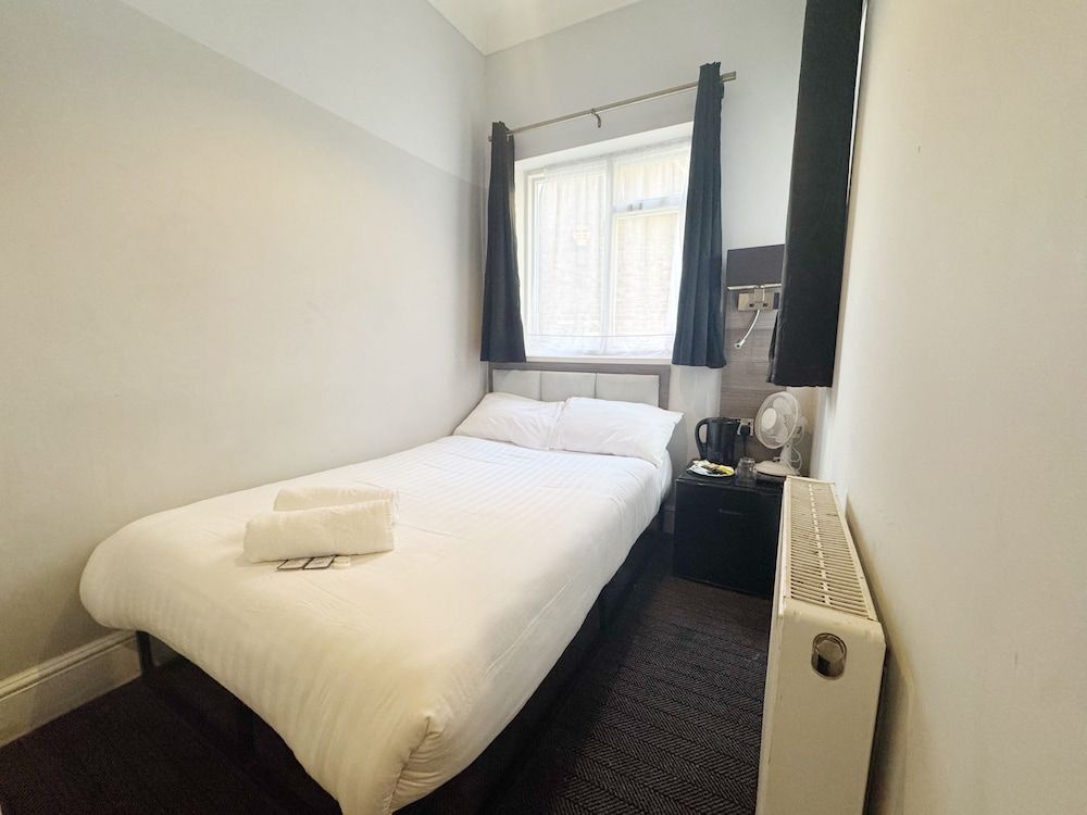 Plaza Hotel Hammersmith 2