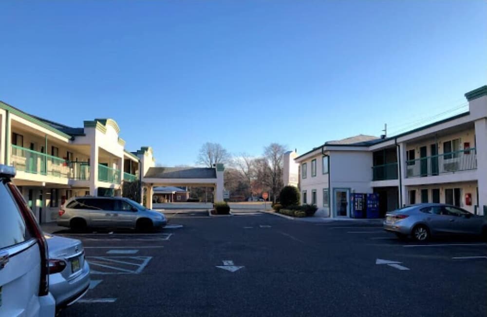 Garden State Inn 1