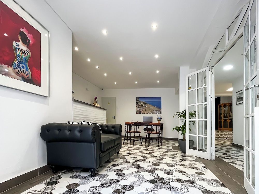Micaela Charming Hostal 2