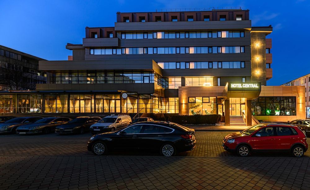 HOTEL CENTRAL Pascani 1