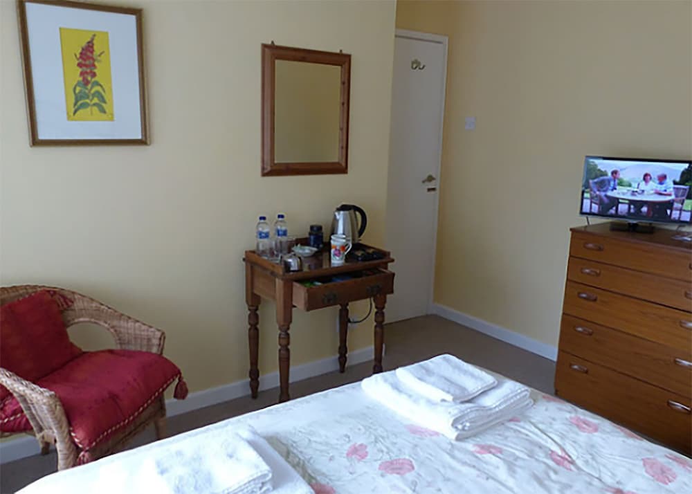 A. B&B - Glastonbury 2
