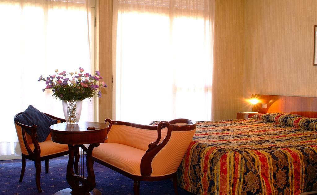 Hotel Broglia 2
