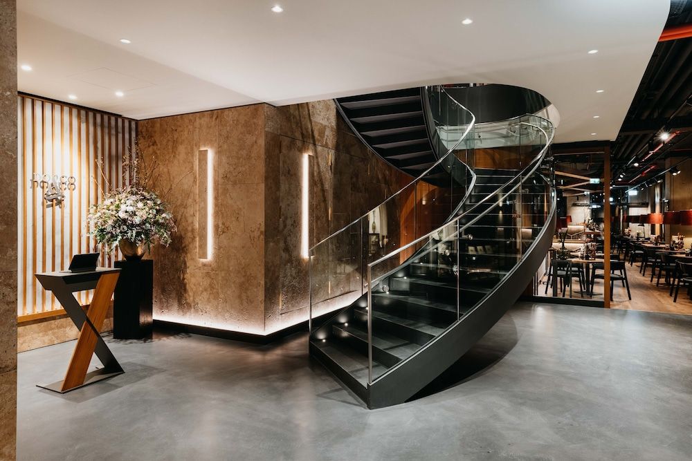 DO & CO Hotel München 1