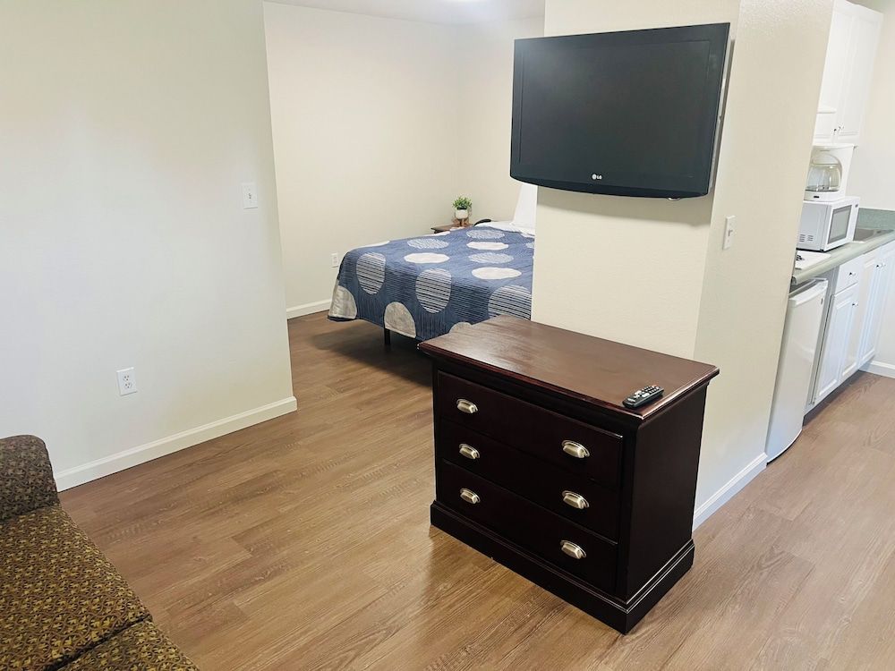 Stay Lodge Decatur 2
