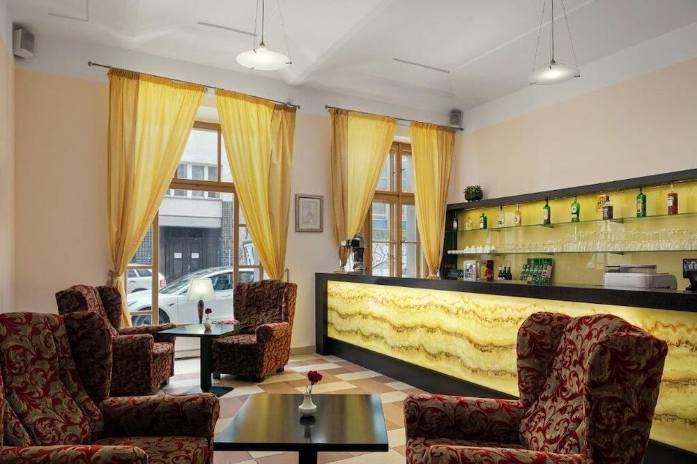 EA Embassy Prague Hotel 1