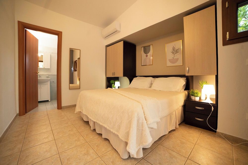 melograno Holiday Home with Swimming Pool and Private Beach 2