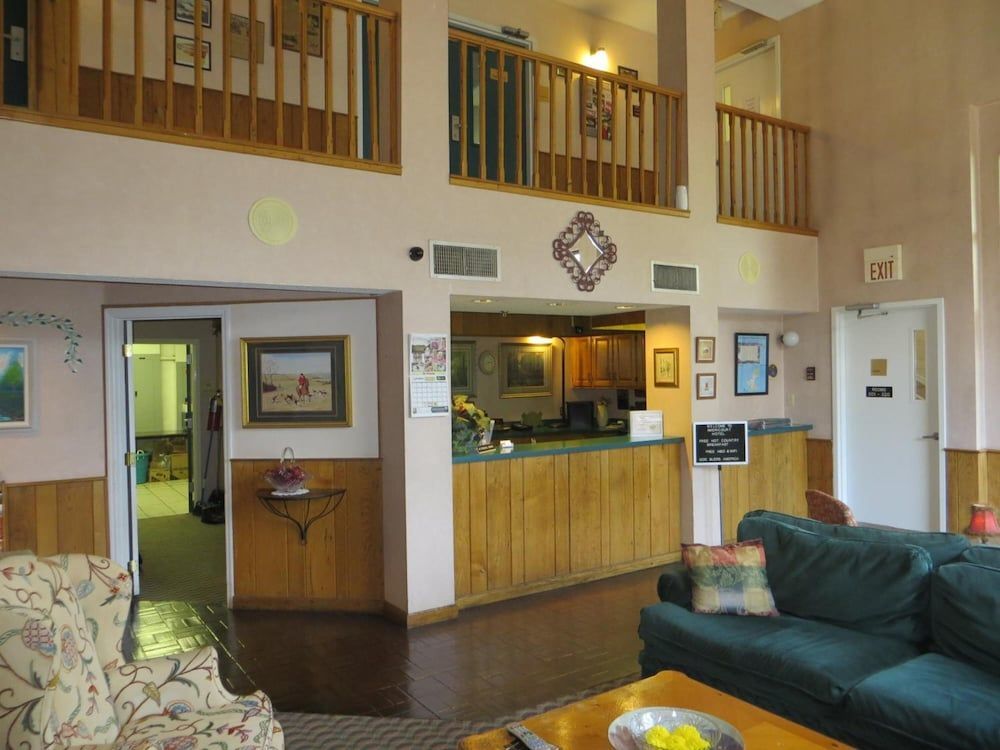 Americourt Hotel - Mountain City 2